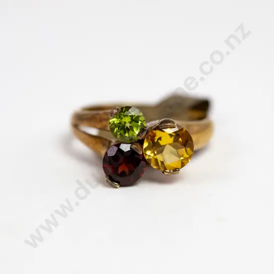 9ct Three Gemstone Ring
