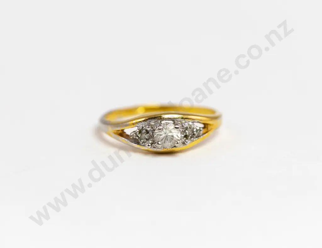 10ct Solitaire Diamond Ring Image 1++