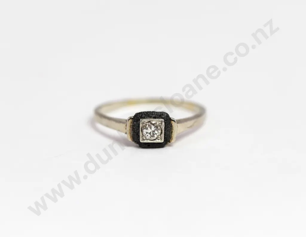 18ct White Gold Solitaire Diamond Ring Image 1++