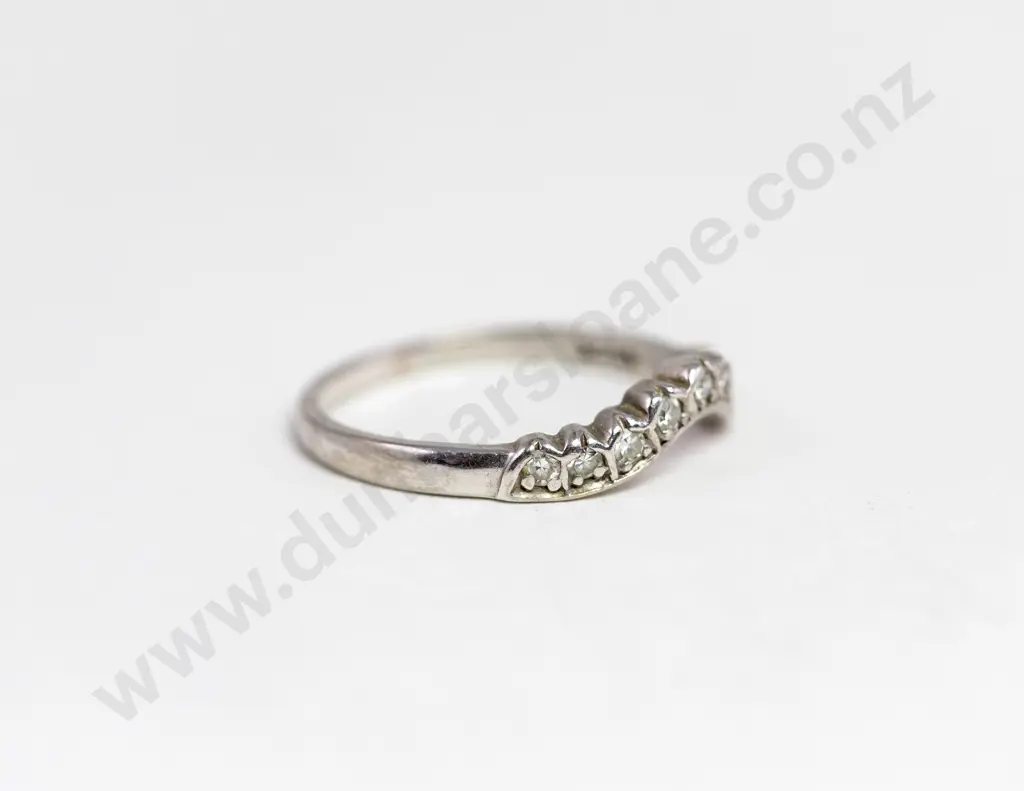 18ct White Gold Nine Stone Diamond Curve Band Image 1++