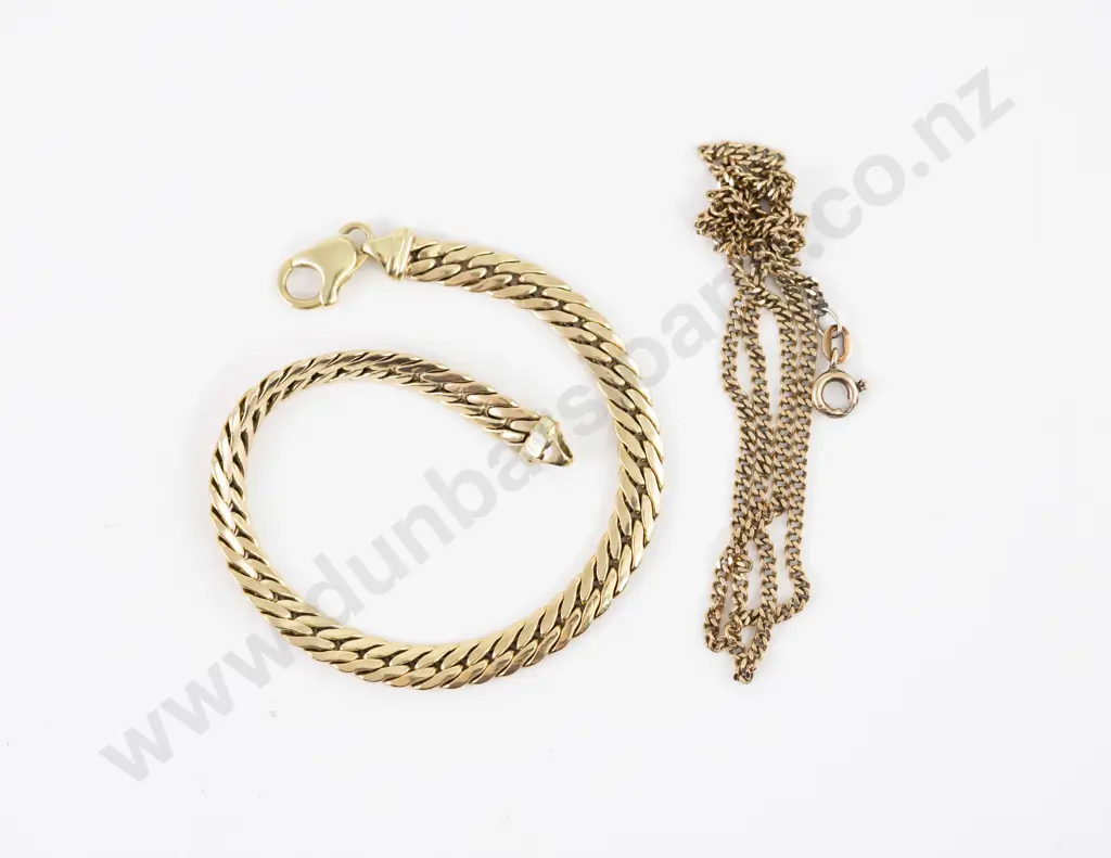 10ct Herringbone Bracelet Image 1++