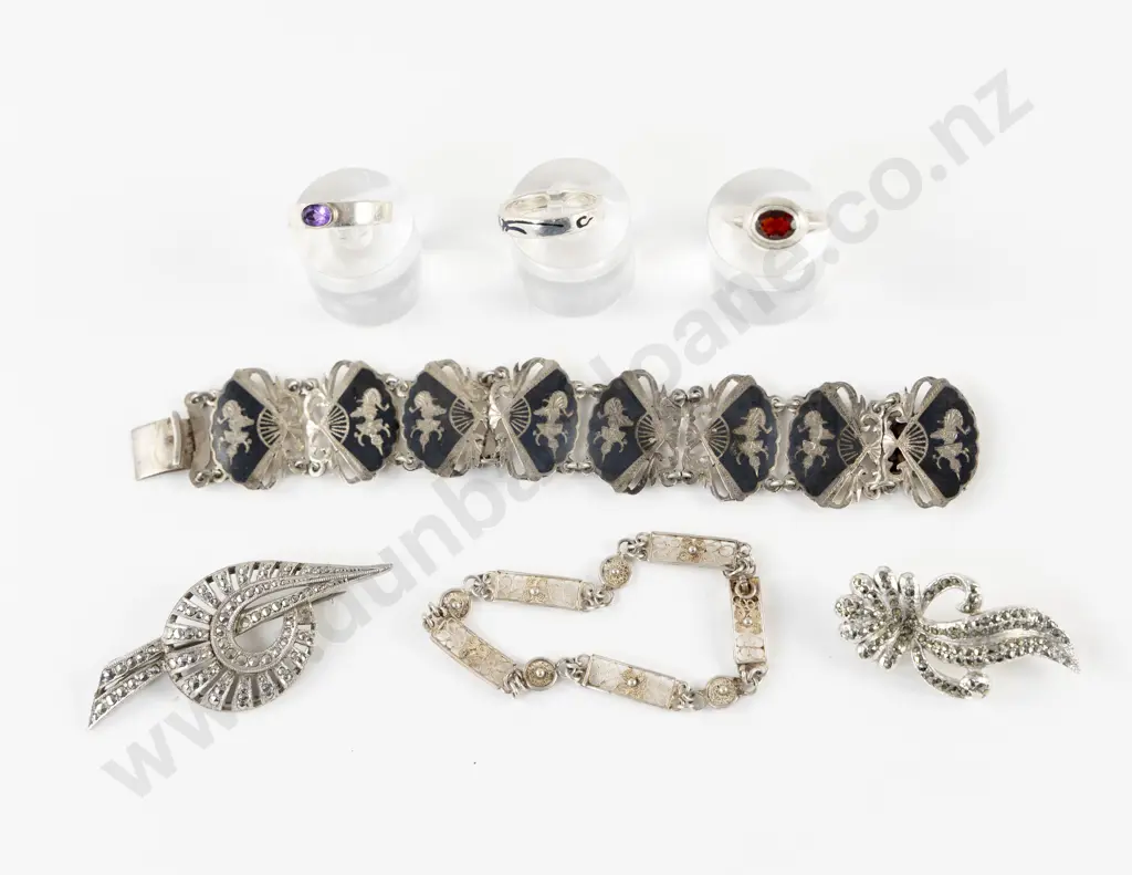 Collection of Sterling Silver Jewellery Image 1++