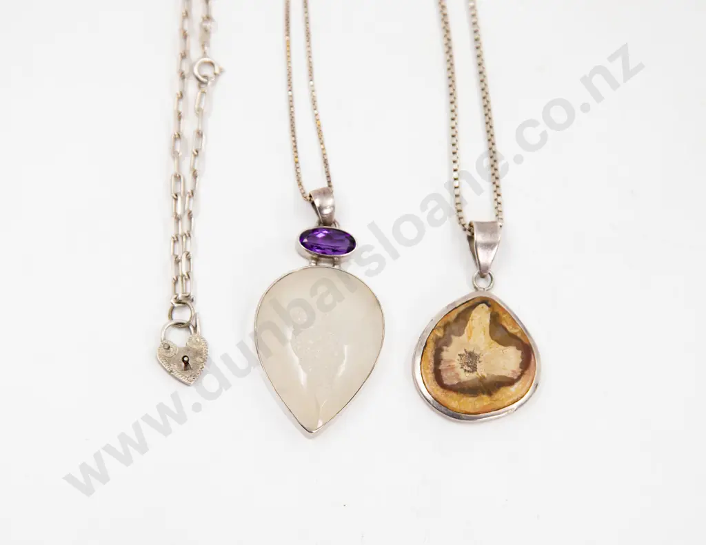 Small Collection of Sterling Silver Jewellery Image 1++