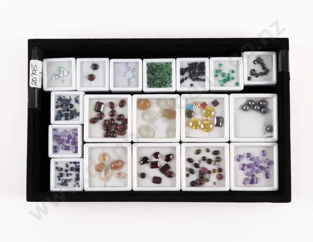 Collection Various Unmounted Gem Stones Image 1++