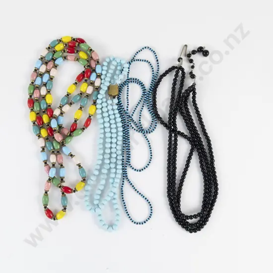 Collection of Assorted Costume Jewellery