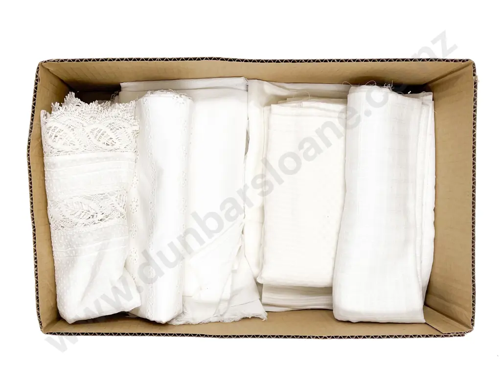 Collection Vintage Mainly White Cotton Material Remnants Image 1++