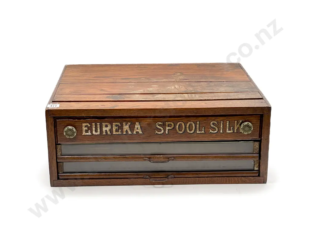 Early C20th Oak Eureka Spool Silk Three Drawer Retail Bench Top Cabinet Image 1++