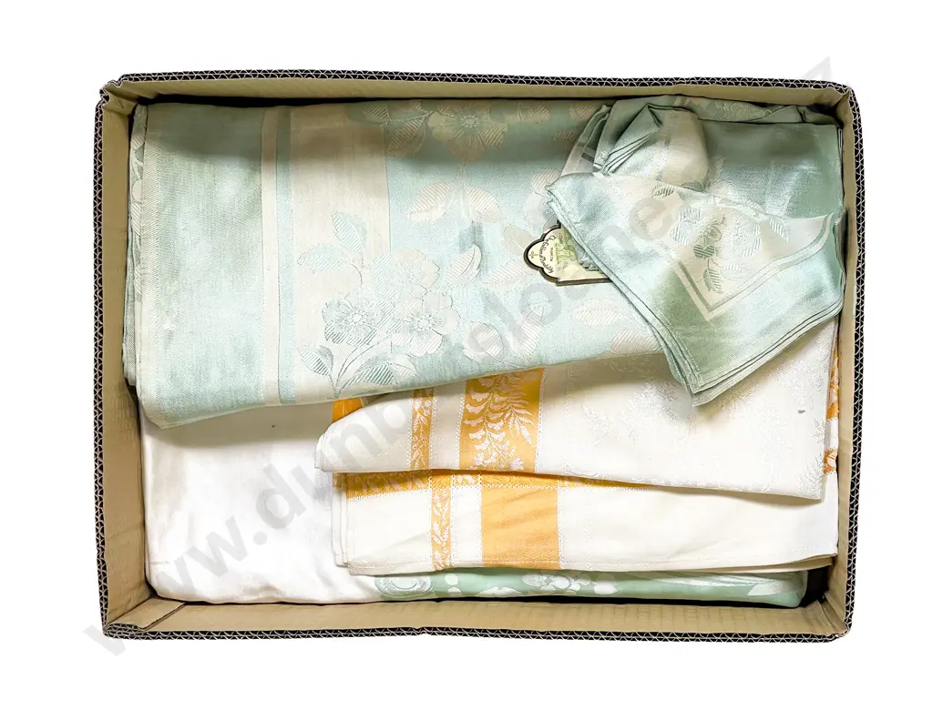 C1950's Cromlech Fabrics Ireland and Other Green and Gold Patterned Damask Linen Table Cloths Image 1++
