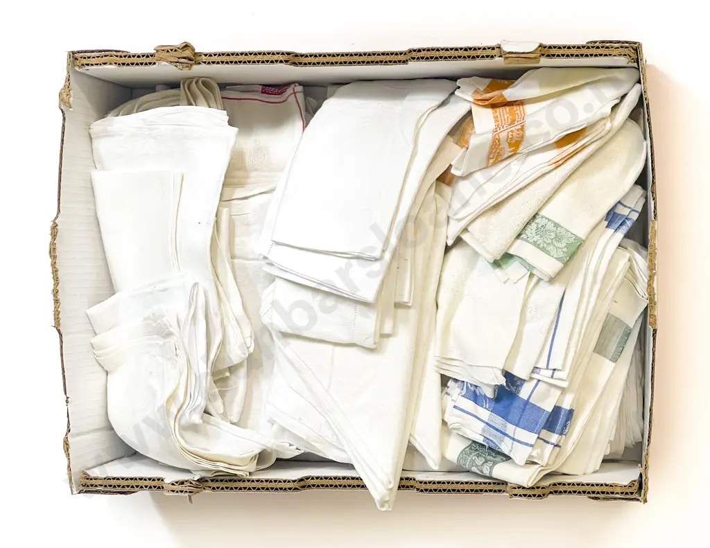 Two Vintage Damask Linen Table Cloths with an Assortment of Napkins Image 1++