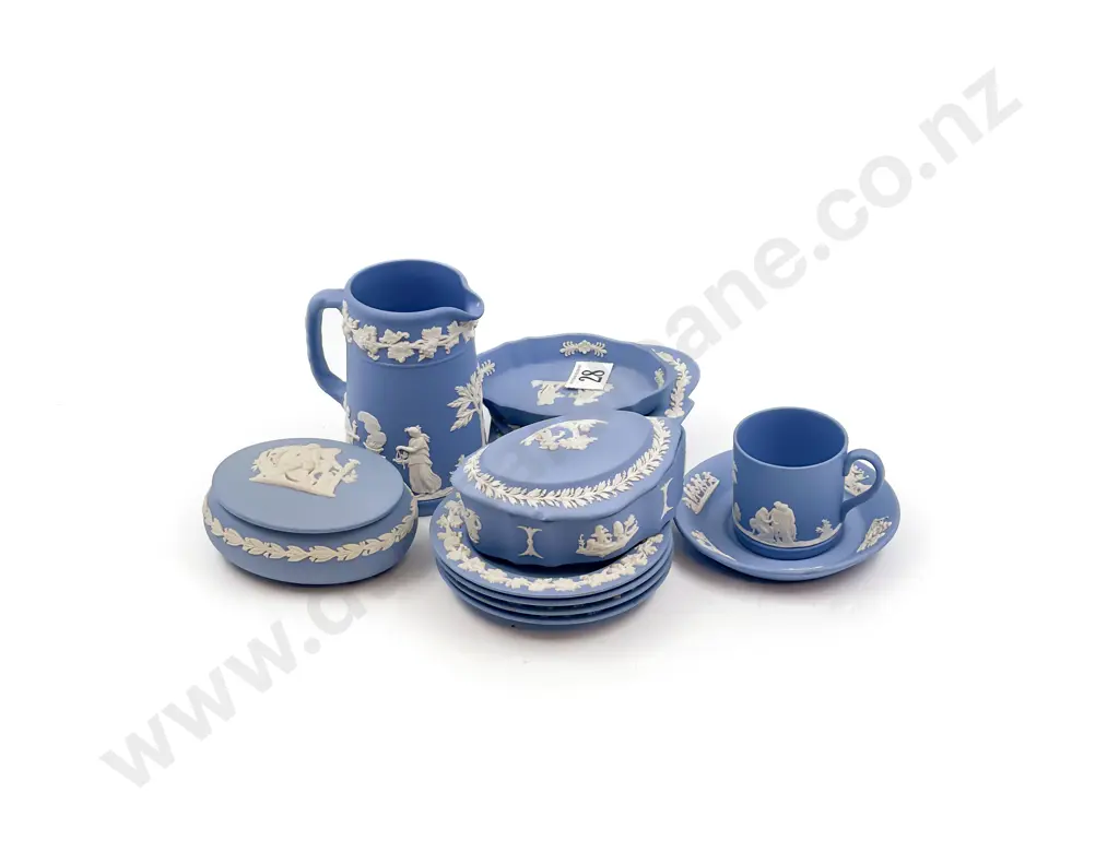 Quantity of Assorted Wedgwood Image 1++