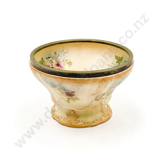 Royal Devon Pedestal Centre Bowl