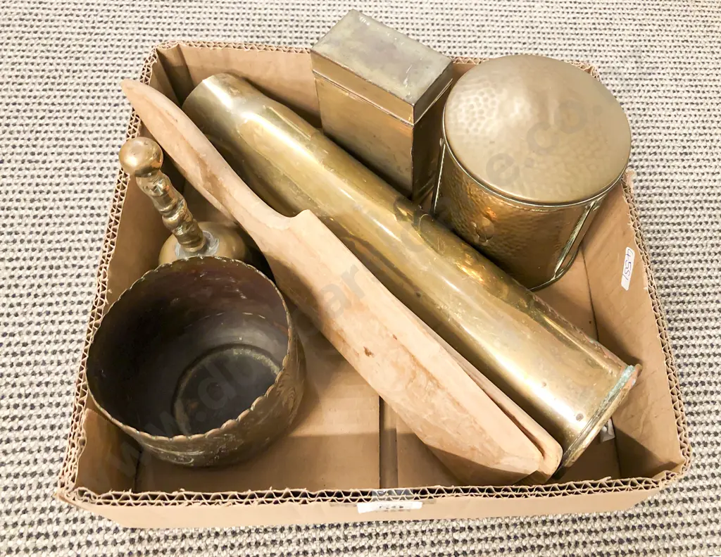 Small Quantity of Assorted Vintage Metalware etc Image 1++