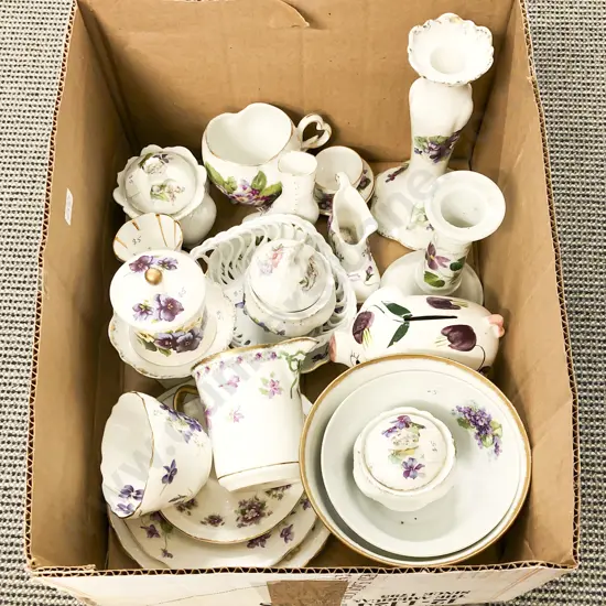 Small Quantity of Assorted Fancy China