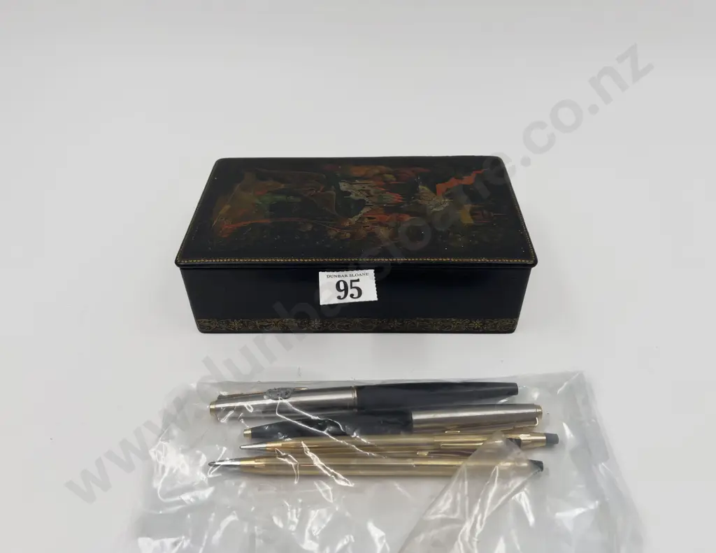 Parker Fountain Pen & Ballpoint Pen together with Two Others in Box Image 1++