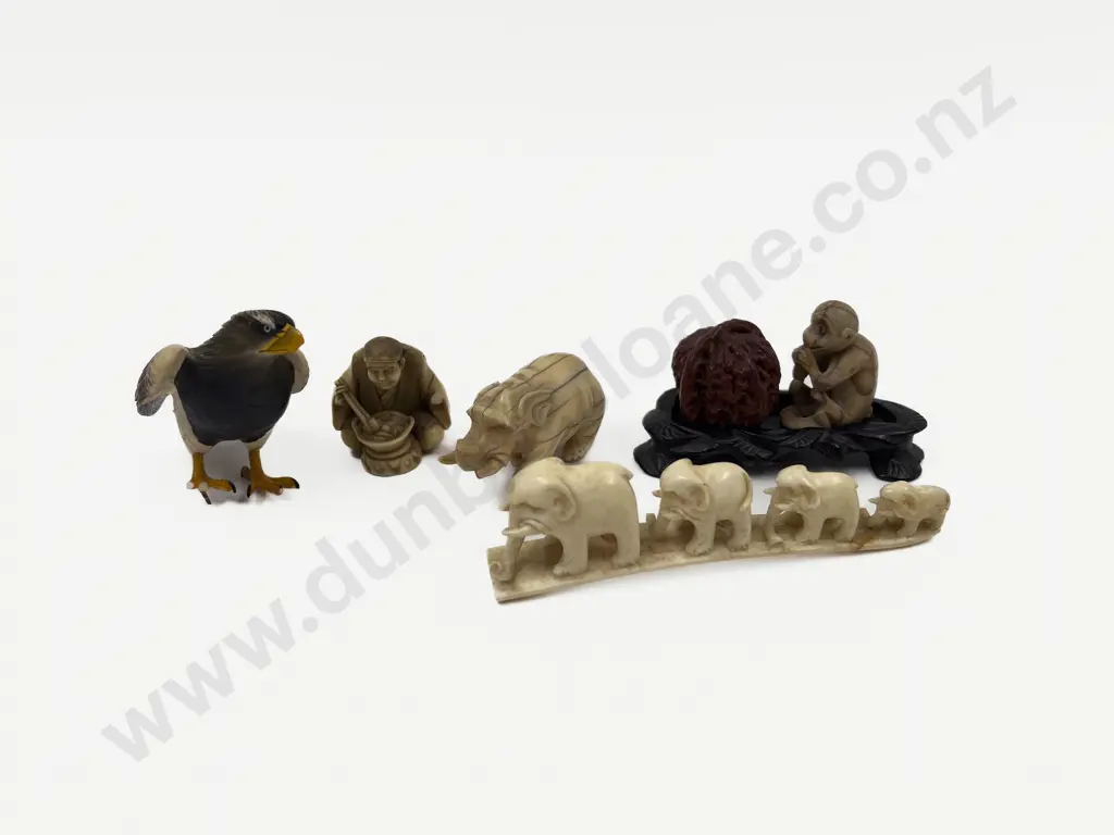Ivory Small Elephant Bridge Elephant coloured Eagle Netsuke Soapstone Monkey and Walnut faults Image 1++