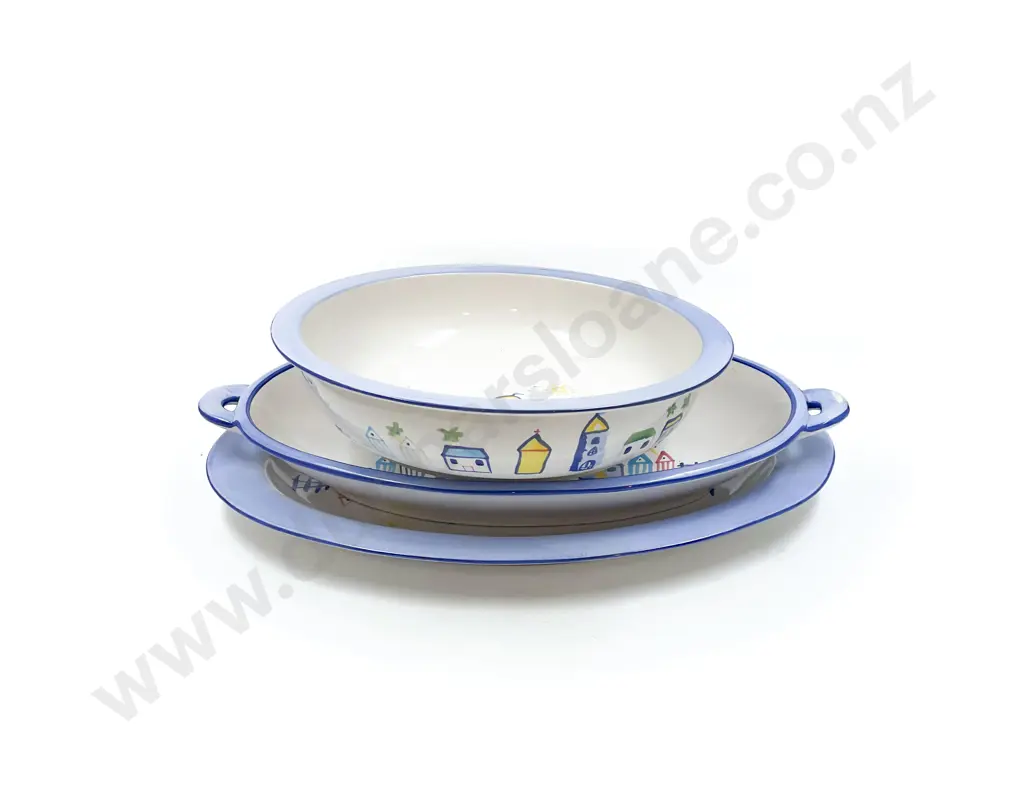 Three Pieces of Christopher Vine Design Serving Ware Image 1++