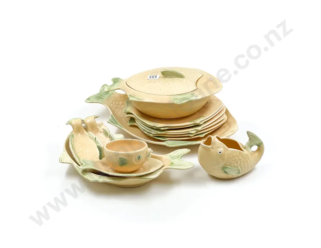 Quantity of Shorter & Son Fish Form Serving Ware Image 1++
