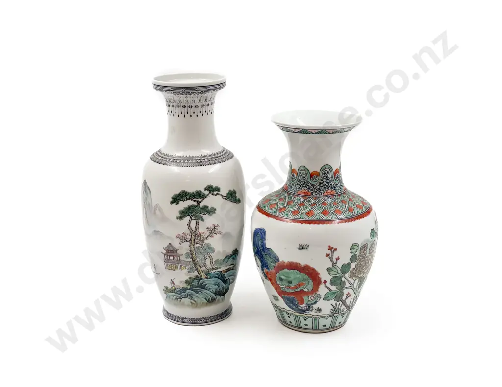 Two Chinese Vases Image 1++