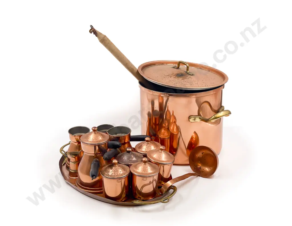 Quantity of Assorted Copper incl Measures Image 1++