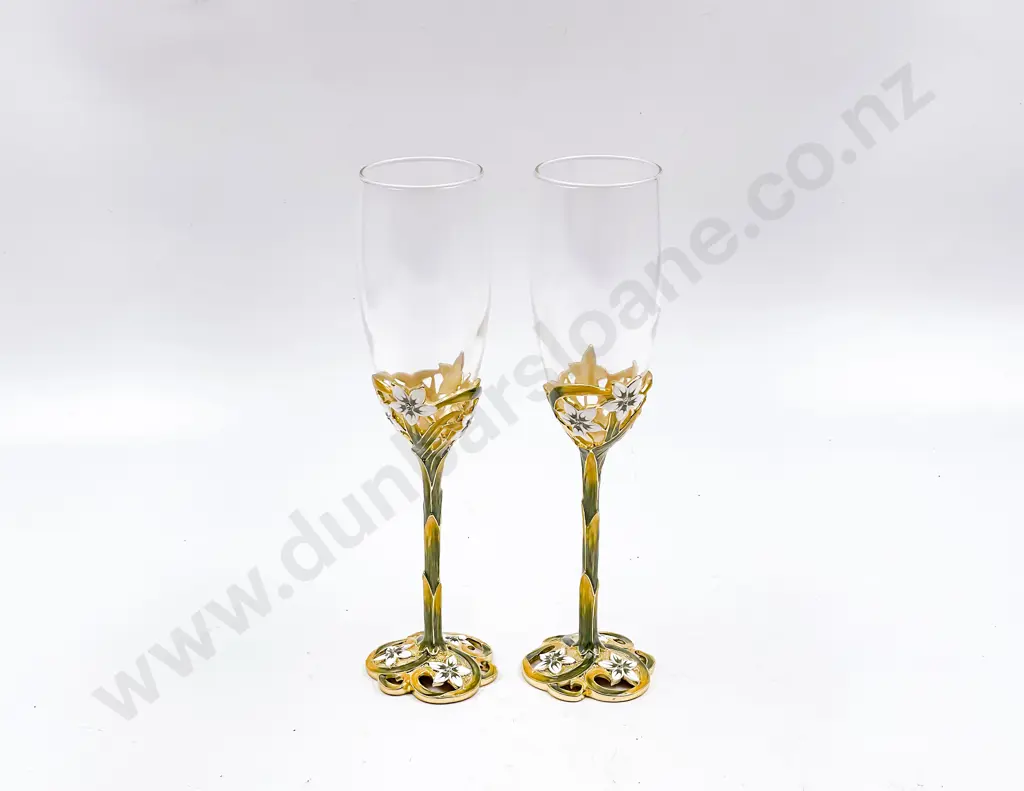 Boxed Pair of Ornate Italian Champagne Flutes Image 1++