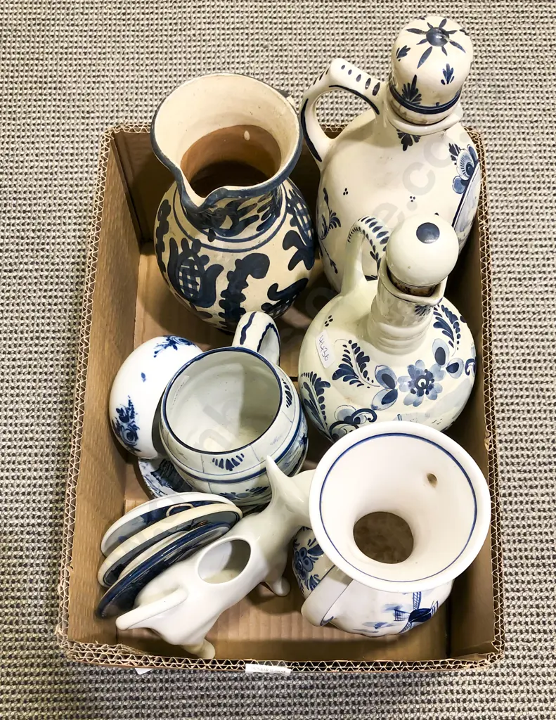 Quantity of Assorted Blue & White incl Delft Image 1++