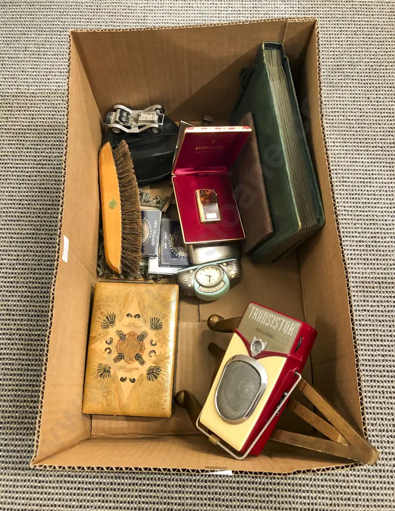 Box of Assorted Vintage Image 1++