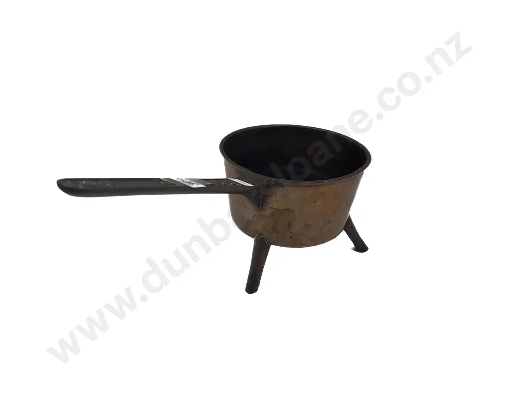 Cast Copper Footed Saucepan Image 1++