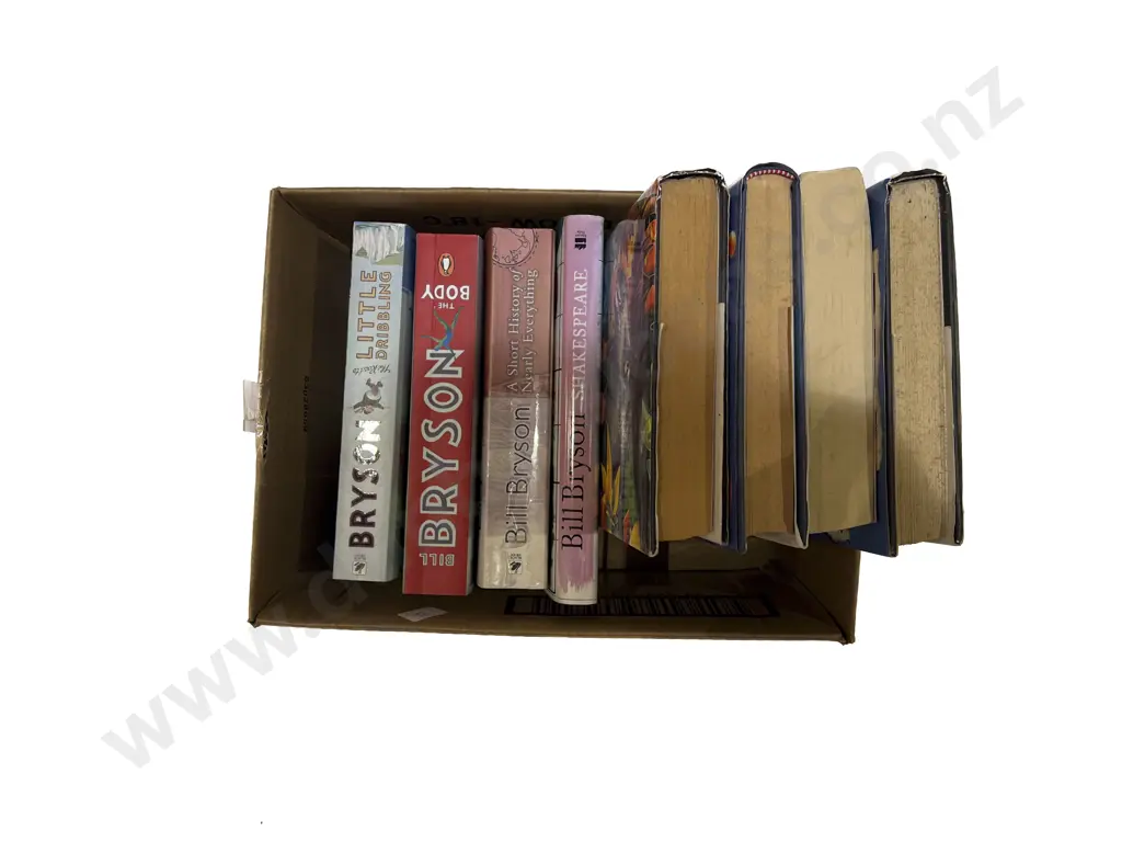 Eight Assorted Bill Bryson Books Image 1++