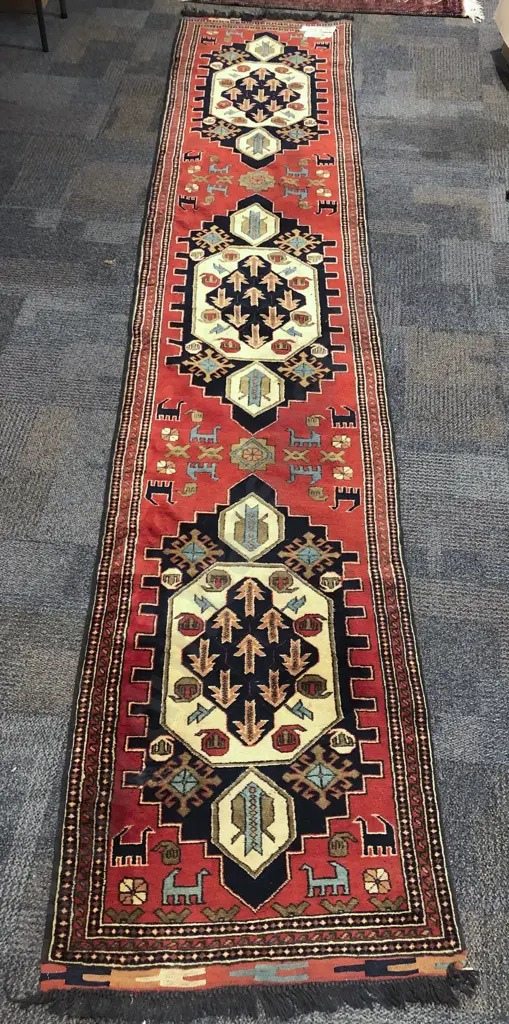 Good Quality & Sized Woollen Persian Hall Runner with three large centralized medallions & animals motifs throughout Image 1++