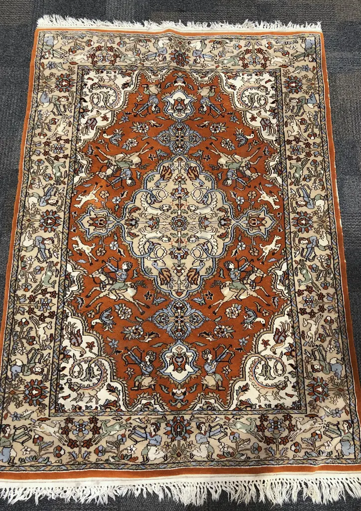 Persian Floor Rug Image 1++