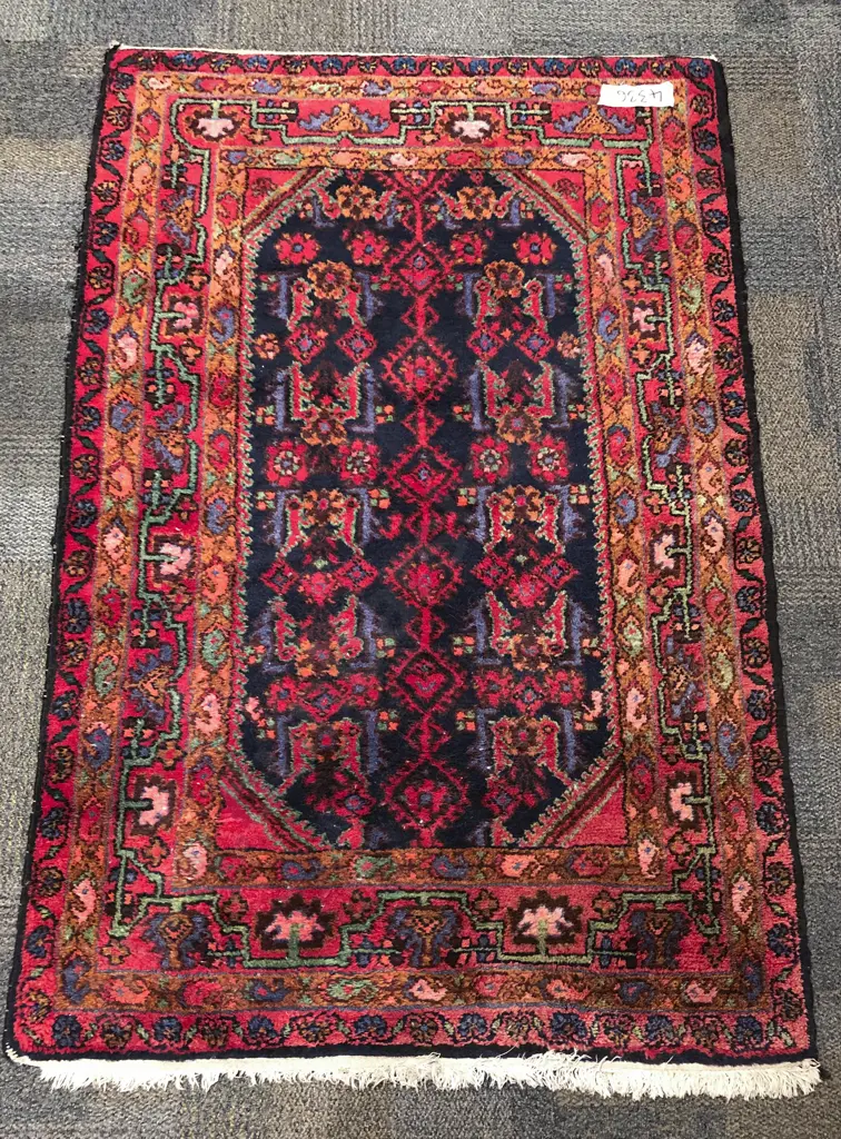 Persian Woolen Floor Rug Image 1++