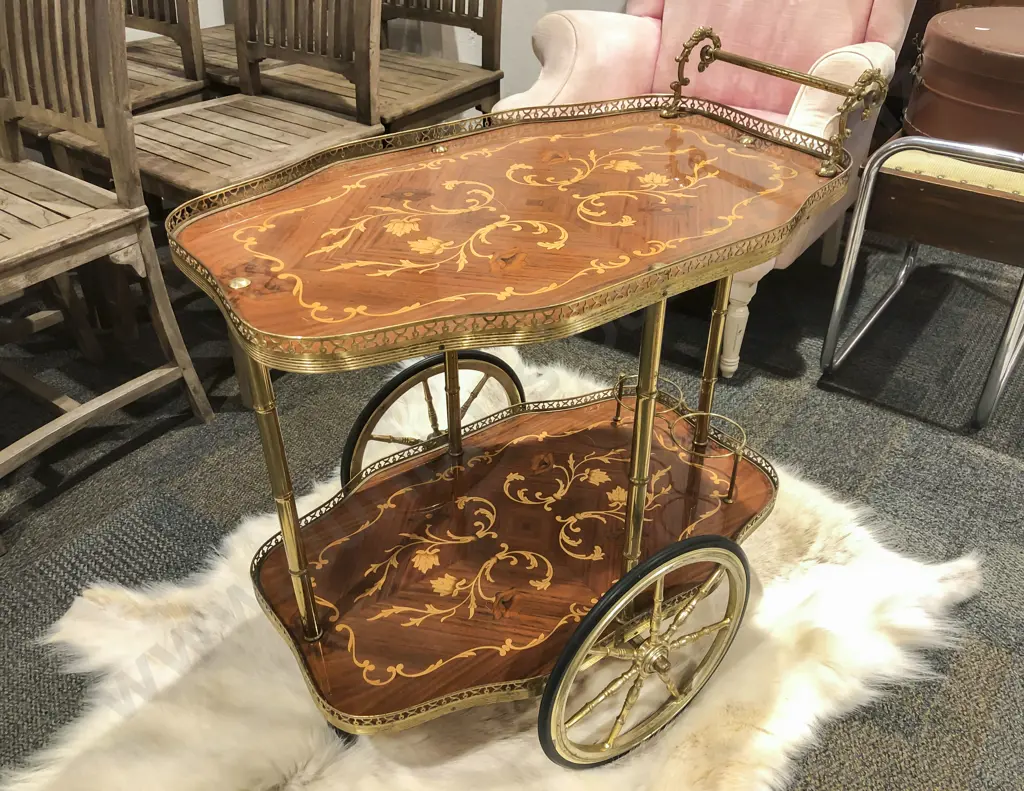 Italian Mid Century Tea Wagon Image 1++