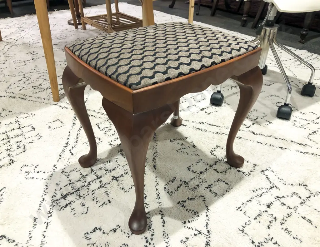 Mahogany Stool on Cabriole Legs Image 1++