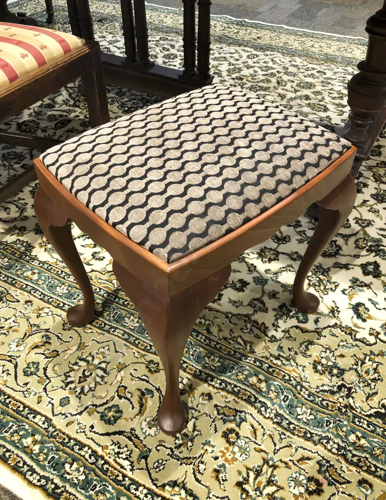 Mahogany Stool on Cabriole Legs Image 1++