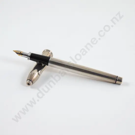 Cross Fountain Pen Hallmarked .925 Sterling Silver Case