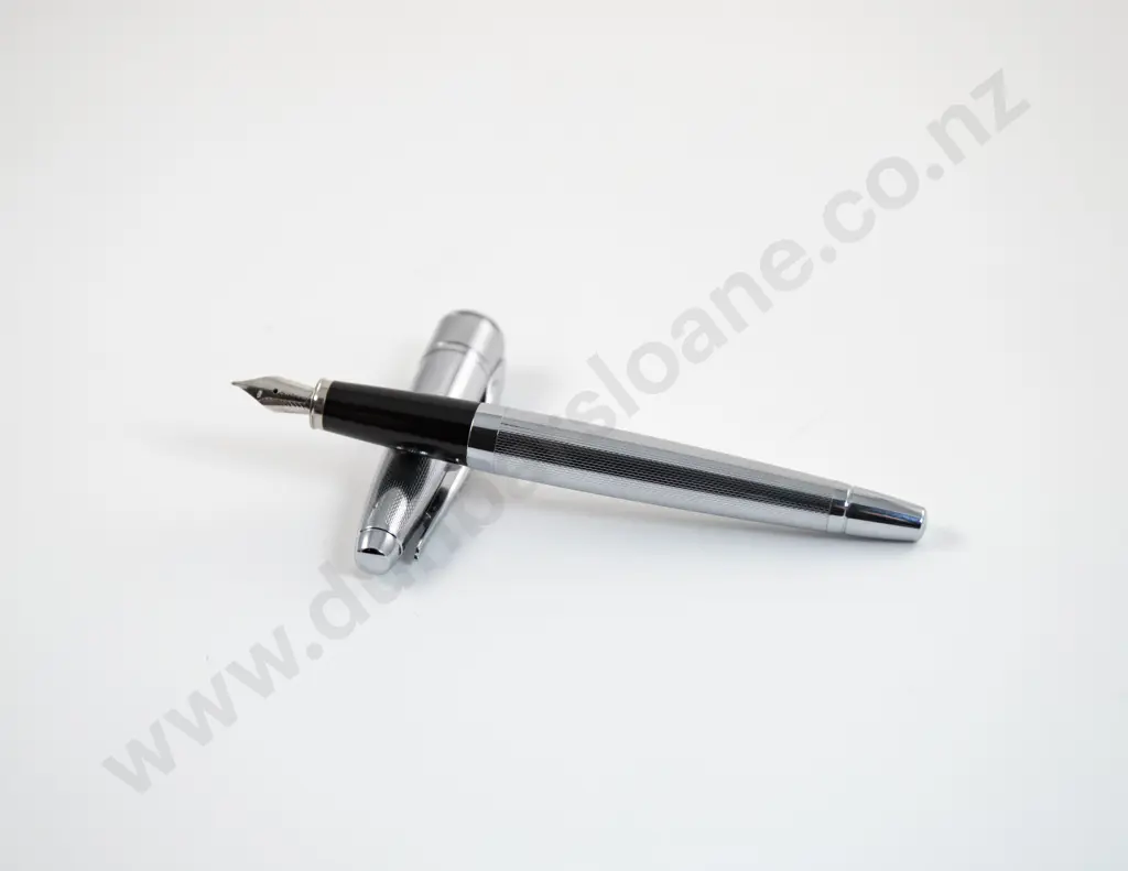 Cross Apogee Fountain Pen Chrome Image 1++
