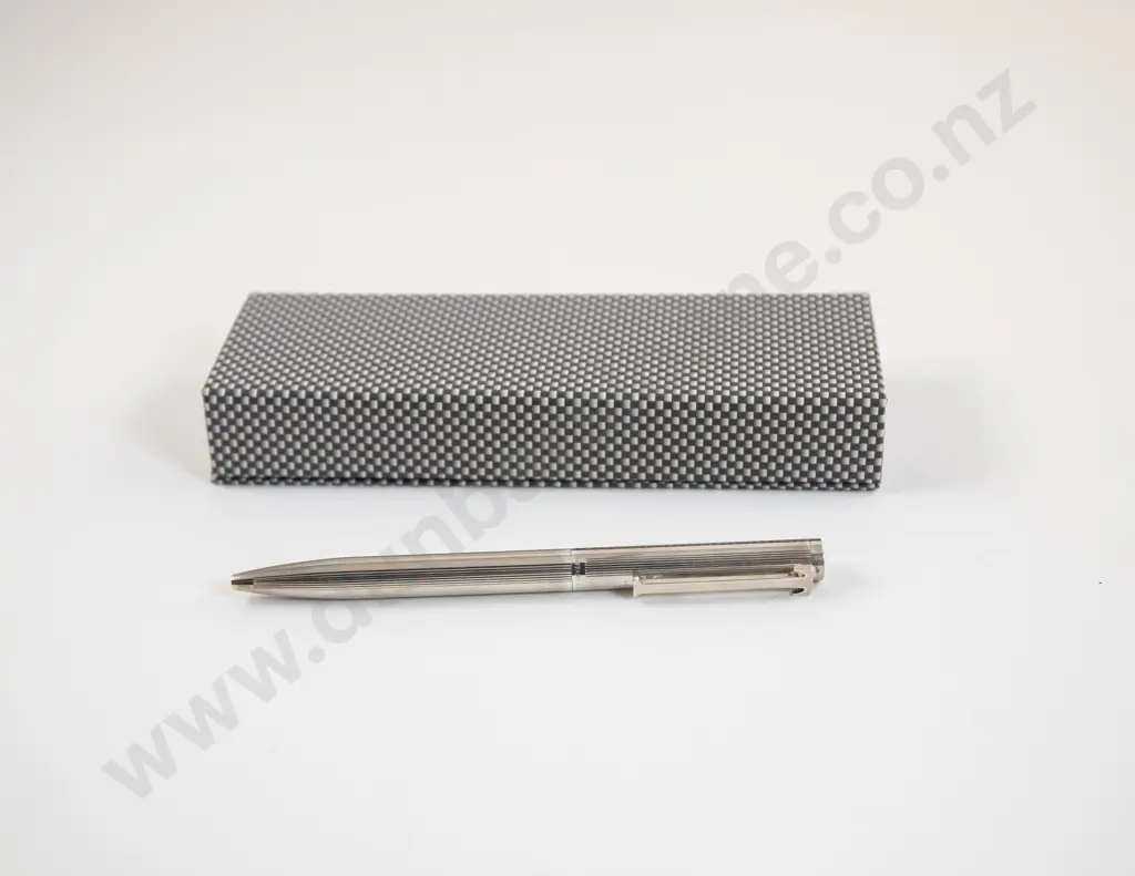 Tiffany & Co .925 Silver Ball Point Pen Image 1++
