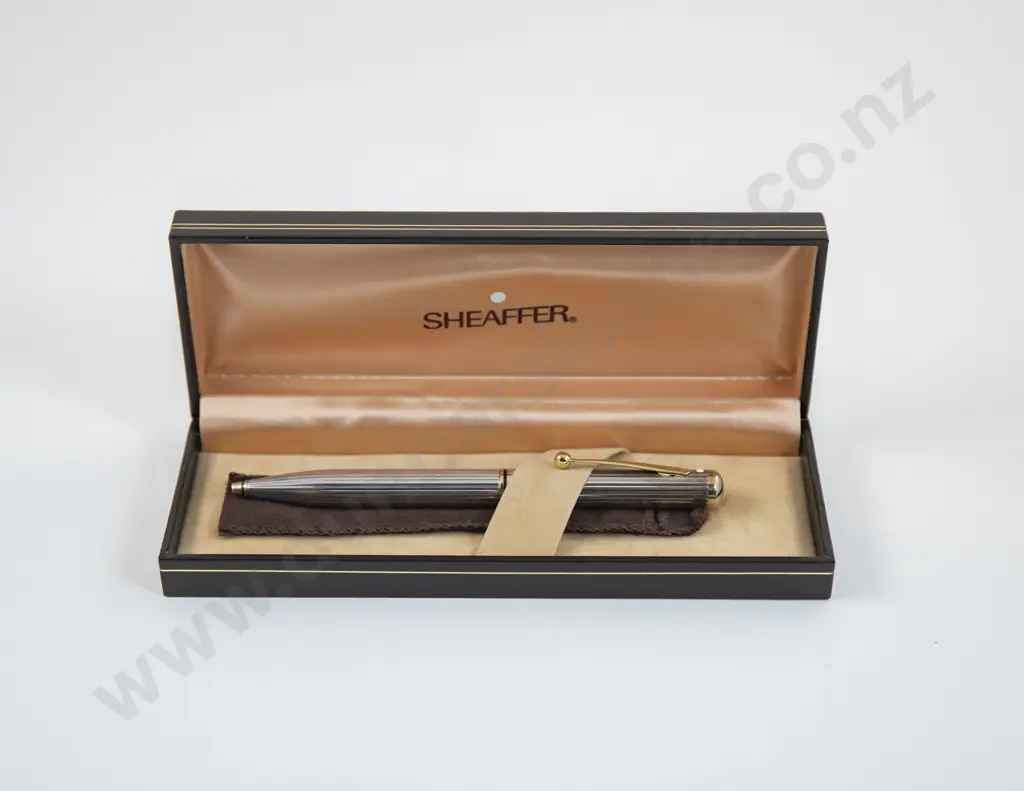 Sheaffer Grand Connaisseur ballpoint pen sterling silver Image 1++