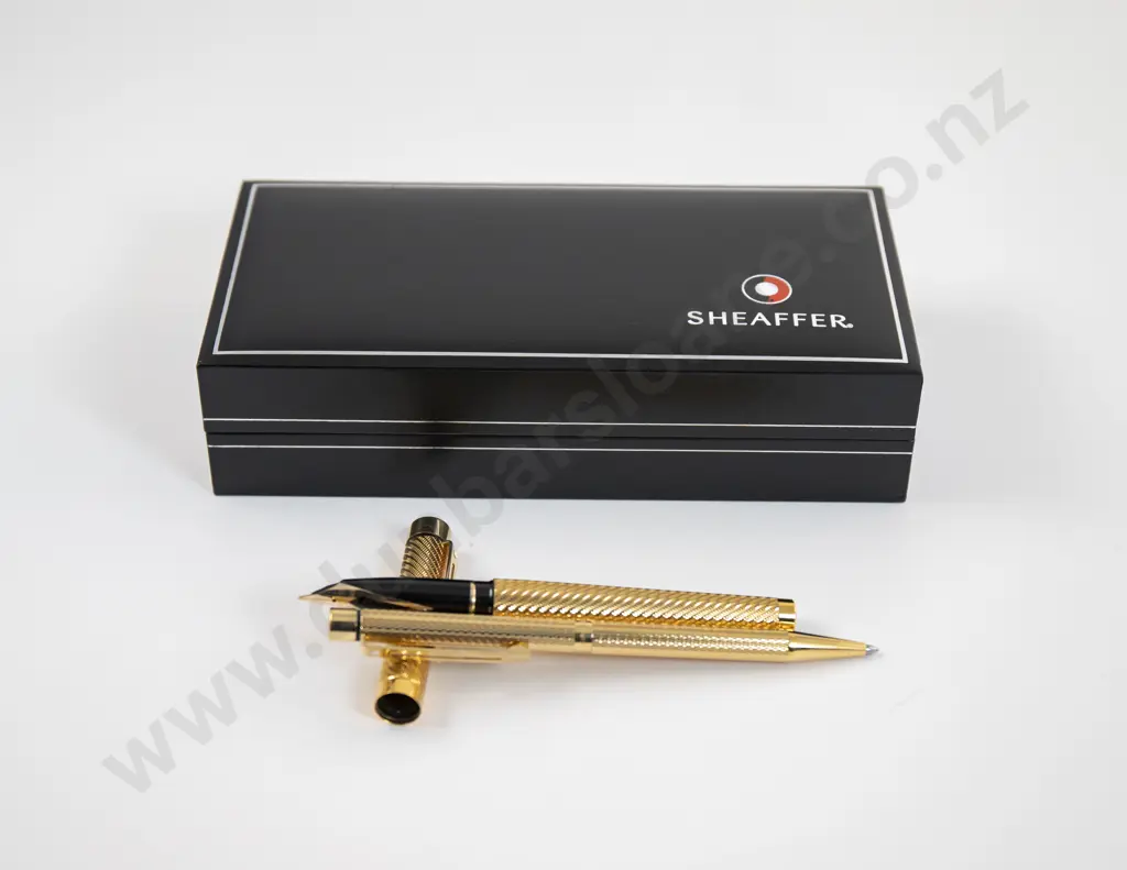 Sheaffer Targa Gold Plated Fountain Pen Image 1++