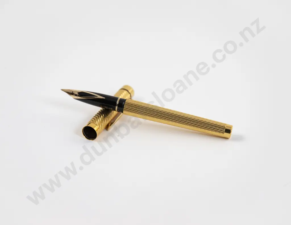 Sheaffer Targa Gold Plated Fountain Pen Image 1++