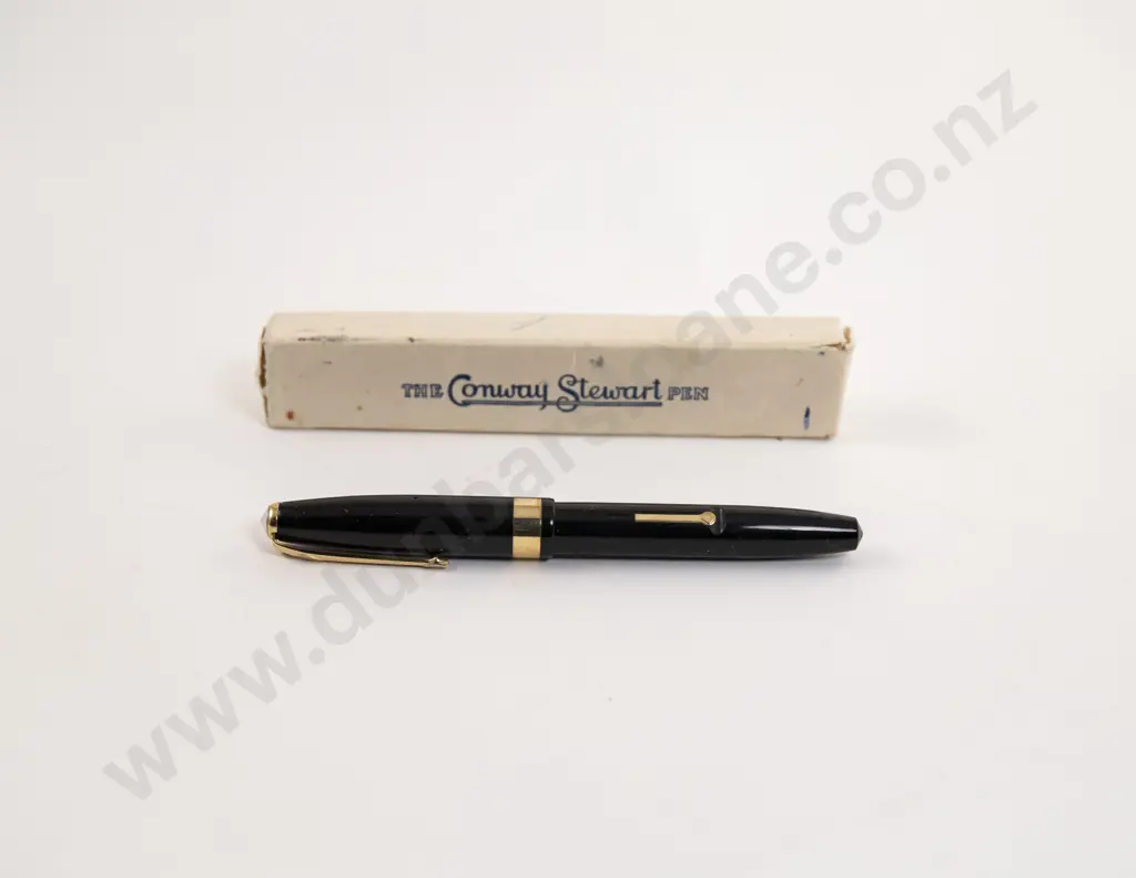 Vintage Conway Stewart No60L Fountain Pen Image 1++
