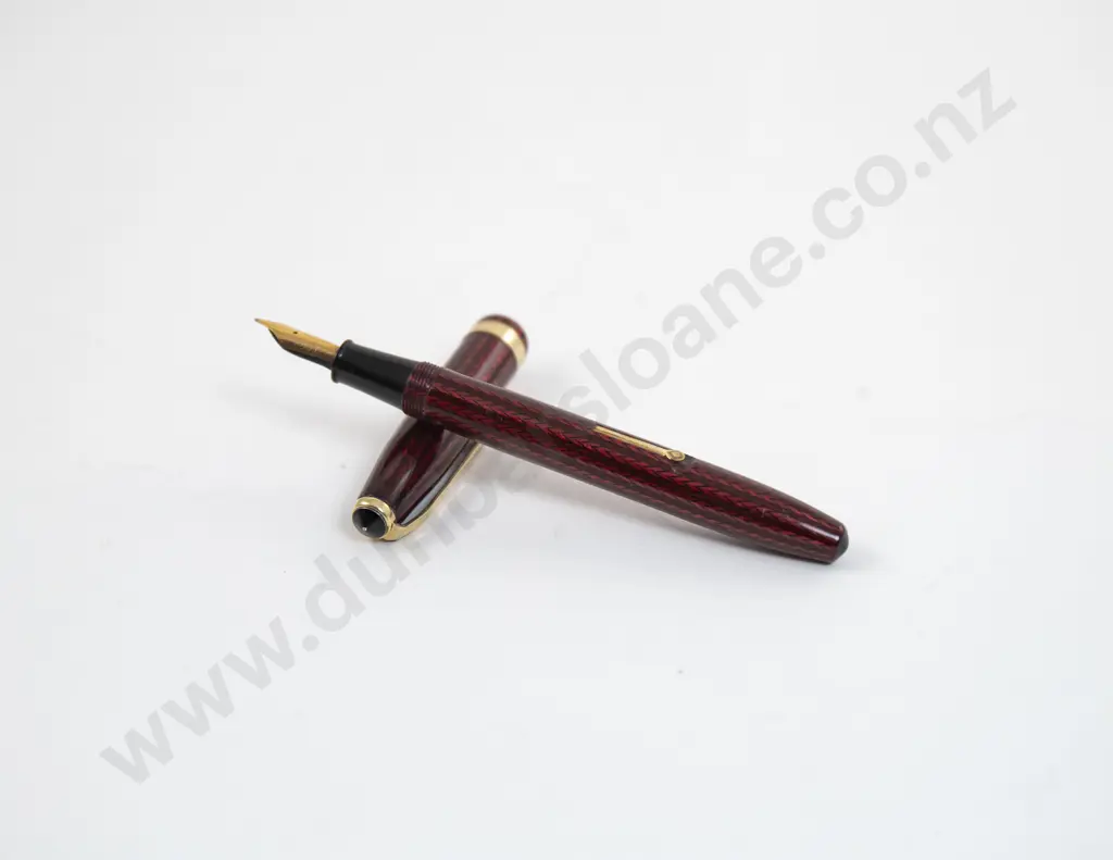Vintage Conway Stewart No76 Fountain Pen Image 1++
