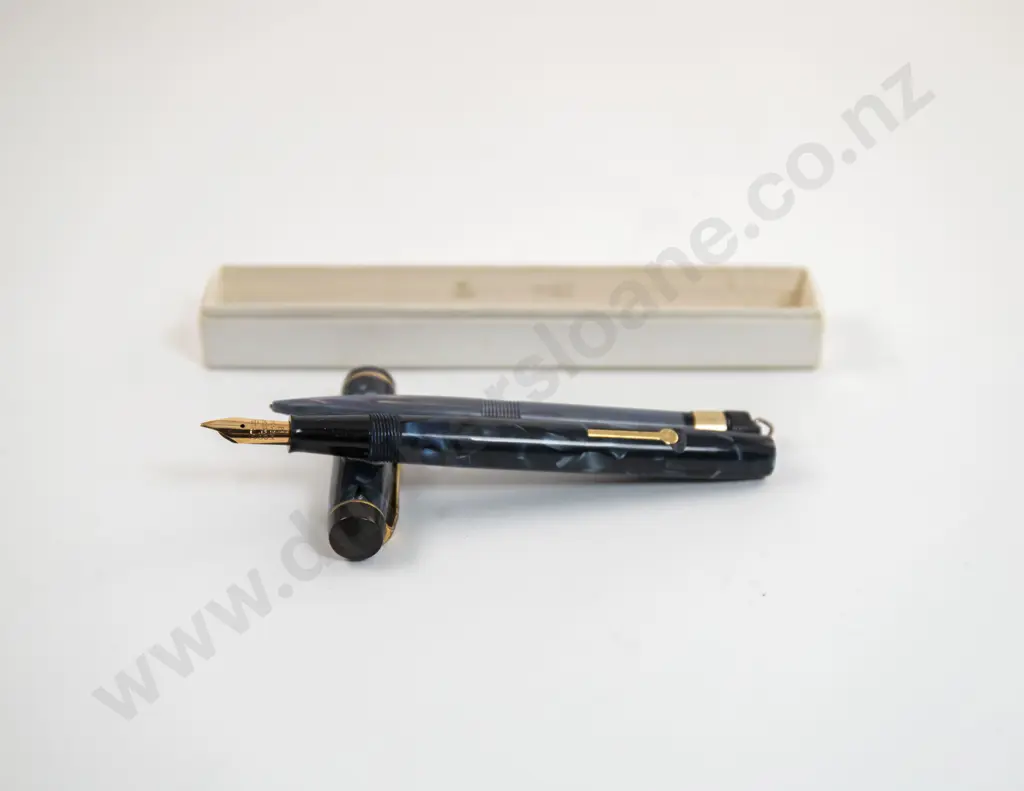 Vintage Conway Stewart No759 Fountain Pen Image 1++
