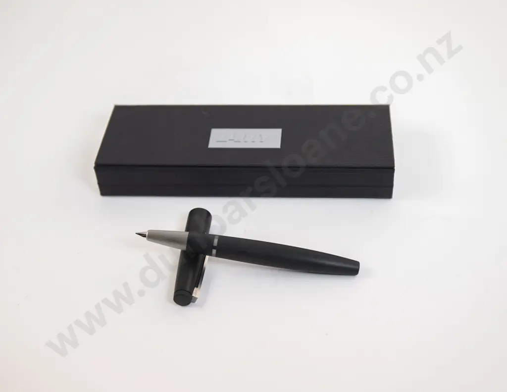 As New Lamy 2000 Modern Classic Fountain Pen Image 1++
