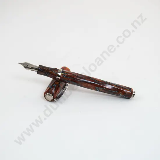 Italian Visconti Oversized Divina Fountain Pen