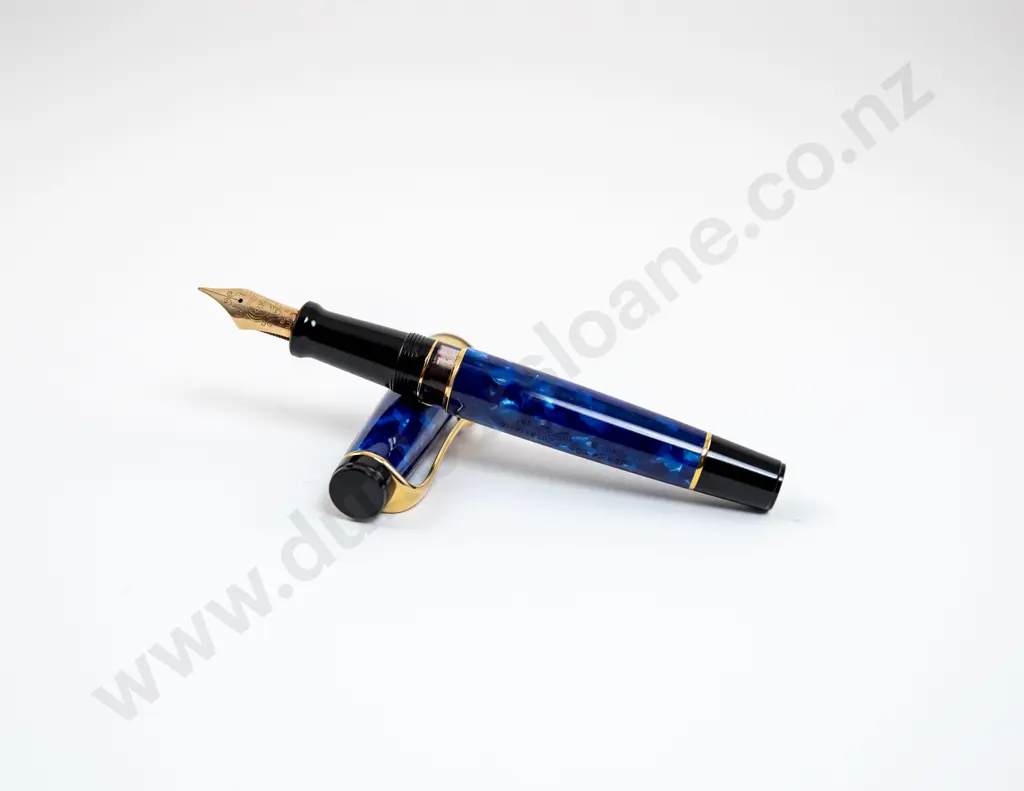 Aurora Optima Auroloide Fountain Pen Image 1++