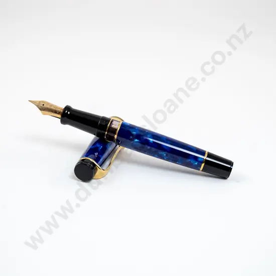 Aurora Optima Auroloide Fountain Pen