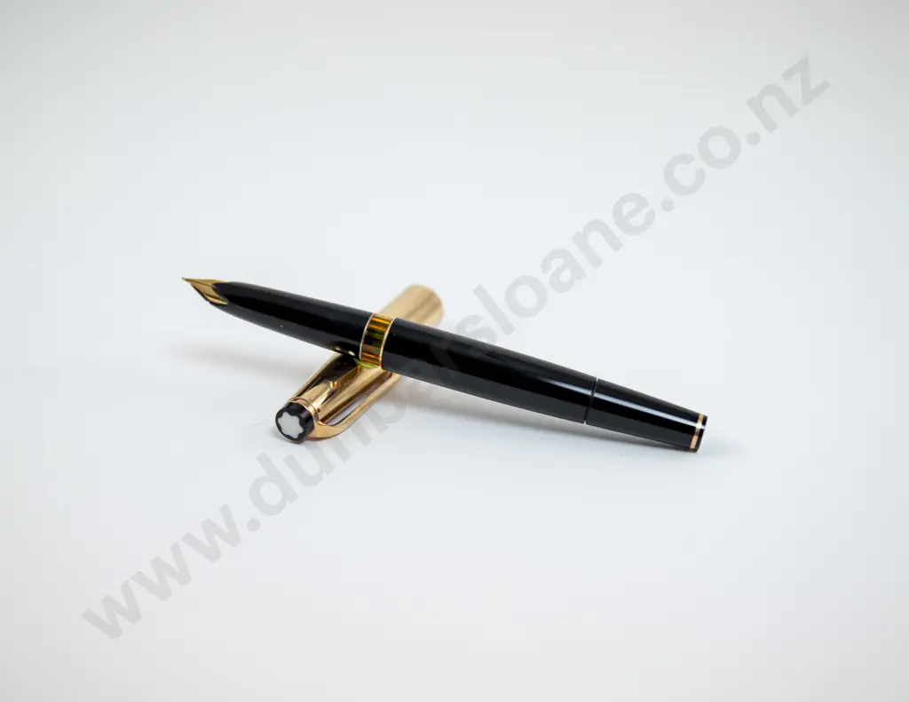 C1960's Montblanc Meisterstuck No72 Fountain Pen Image 1++