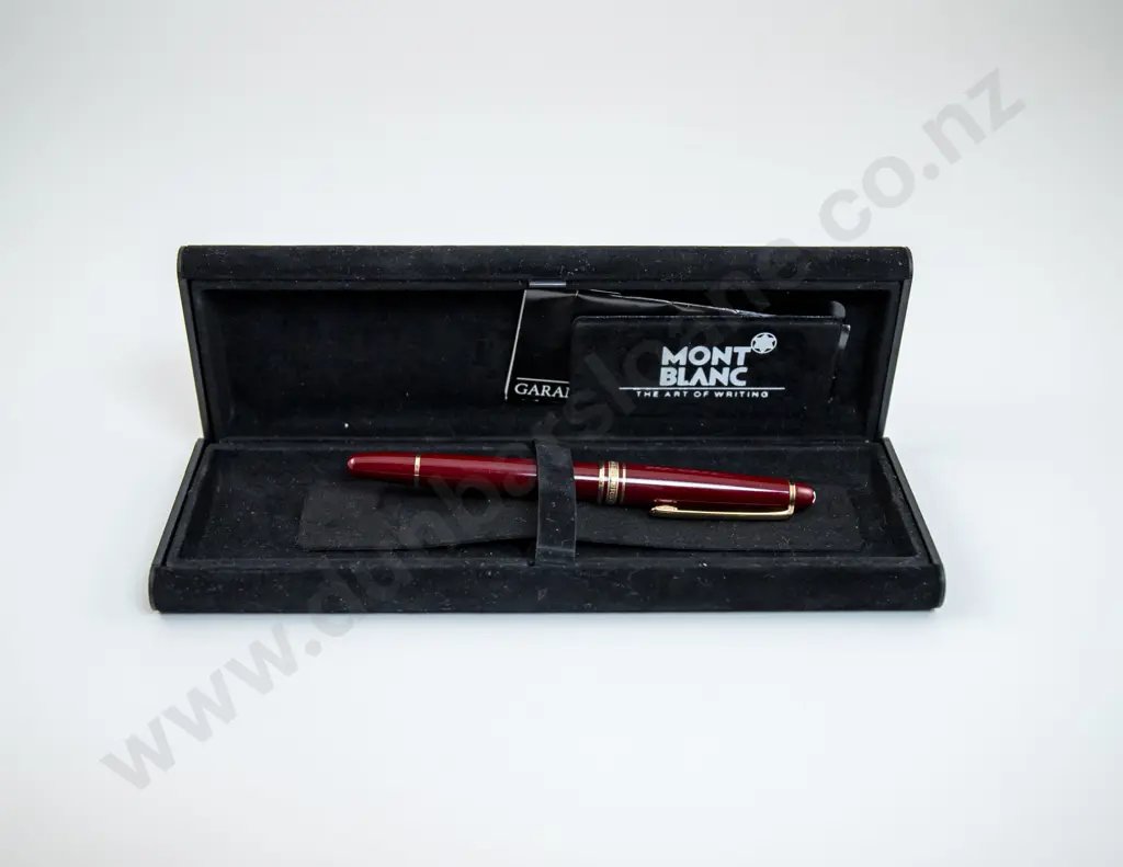 Montblanc Meisterstuck Fountain Pen Image 1++