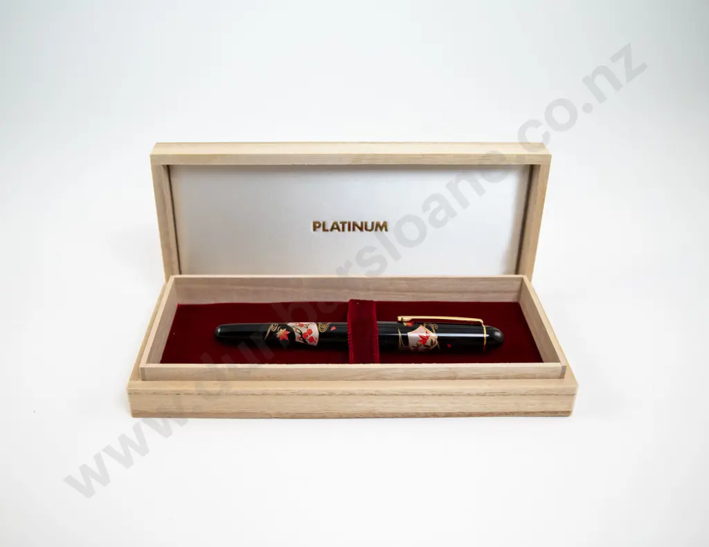 Platinum #3776 Century Senmen Urushi Maki-e Fountain Pen Image 1++